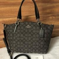 ราคา พัดCoach ผ้าสีดำ ลายC (1739376801)