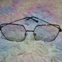 ราคา แว่นกันแดด ตัวนี้จะเป็นเลนส์ออโต้สีชา กรอบสีน้ำตาลทอง (26807905124)
