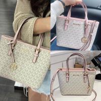 ราคา ของIIท้ พร้อมส่ง Michael Kors jet set travel Tote (23060856432)