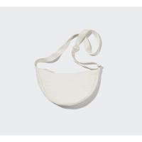ราคา (พร้อมส่ง) Uniqlo round mini shoulder bag กระเป๋า สี off white/black มือ1 ของแท้ (29919951666)