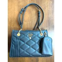 ราคา LYN กระเป๋าสะพายข้าง แท้100% มือสอง สภาพ95% (23186010662)