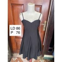 ราคา Little Black Dress มินิเดรสเซ็กซี่ Black Flowy - preloved (40069434292)