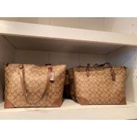 ราคา พร้อมส่ง #COACH #F29208 ZIP TOP TOTE IN SIGNATURE CANVAS (7317059069)