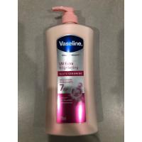 ราคา **พร้อมส่ง**Vaseline Healthy White UV Lightening lotion Pink 470 ml.หมดอายุ 13/06/27 (10301182447)