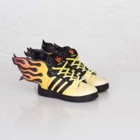 ราคา adidas JEREMY SCOTT Flames I Article no. D65987 Black/Gold/Dark Orange Kids US5.5K UK5K ตัวโชว์ (12249878129)