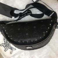 ราคา McM คาดอก สีดำ (2681069786)