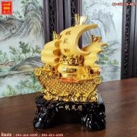 ราคา (เสริมการค้าให้ราบรื่น) เรือสำเภาทอง ขนสมบัติ พร้อมฐาน งานเรซิ่นพ่นทรายทอง สูง 12 นิ้ว ส่งเสริมให้การค้าเจริญรุ่งเรือง (2308020574)
