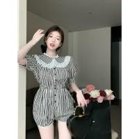 ราคา พร้อมส่ง จั๊มสูทขาสั้น ลายตาราง สีดำขาว แขนสั้น คอแต่งระบายลูกไม้ เสื้อผ้านำเข้า สไตล์เกาหลี #A199 (18224702547)