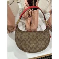 ราคา Coach Payton Hobo In Signature Canvas (16199714187)