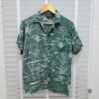 ราคา เสื้อฮาวาย แบรนด์ Pacific union ผ้าเรยอนนิ่มใส่สบายมากๆ *มีตำหนิกระเสื้อหลุด1เม็ดแต่มีอะไหล่เปลี่ยน (43675505237)