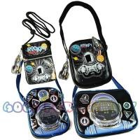 ราคา กระเป๋าสะพายข้างเล็ก Space ลายอวกาศ นักบินอวกาศ สีดำ (21275685426)