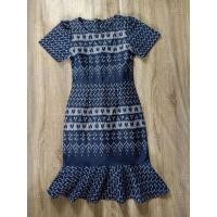 ราคา ชุดผ้าไทยลายขอพระราชทาน (12495550275)