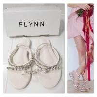 ราคา รองเท้าแบรนด์ : FLYNN (2828658925)