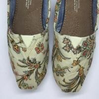 ราคา TOMSมือสอง ของแท้W7 (148607044)