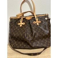 ราคา LV ใบใหญ่ มืสอง งานตู้เกาหลี หนังแท้ ขนาด ก้นกระเป๋า 13 นิ้ว ปากกระเป๋า 16 นิ้ว (25811247212)