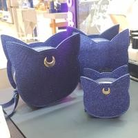 ราคา กระเป๋มลูน่า shu uemura x Pretty Guardian Sailor Moon Eternal collection กระเป๋าเครื่องสำอางค์คอลเลคชั่นเซเลอร์มูน (19481292925)