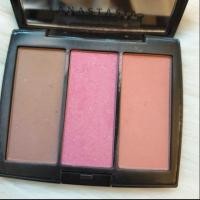 ราคา Sales Price 380 ฿ ANASTASIA Beverly Hills Blush trio สี pool party สภาพ 85 % แท้ ส่งฟรี (5716272364)
