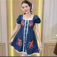 ราคา (s,m,l) เดรสยีนส์+กางเกงขาสั้น งานปัก ลายกุหลาบ งานป้าย the alner (41457658458)