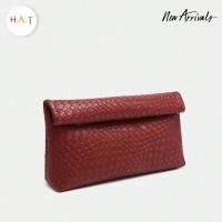 ราคา กระเป๋าคลัชท์หนังลายสาน ทรงถุง มีกระดุมเปิดปิด อะไหล่เงิน หนังนิ่มน้ำหนักเบา มีซับในสีดำ มี 4 สี (25581251105)