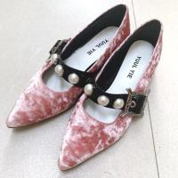 ราคา รองเท้ากำมะหยี่สีชมพูพาสเทล แบรนด์เกาหลี มือสอง สภาพใหม่มาก size 37.5 (5520893638)