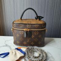 ราคา louis vuitton vanity dc 20 (3344382624)