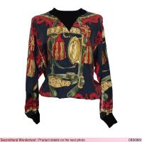 ราคา USED - Black Graphic Jumper Top | เสื้อแขนยาวสีดำ สีแดง เสื้อลายหลุยส์ ลายกราฟิก ทรงใหญ่ วินเทจ สายฝอ มือสอง (42256398562)