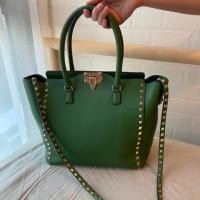 ราคา Valentino Rockstud bag (4137535017)