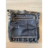 ราคา Diesel vintage messenger bag มือสอง สภาพดี (26974866944)