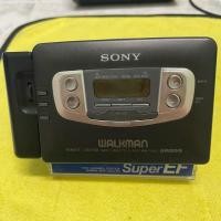 ราคา Sony walkman WM FX653 เครื่ิองเล่นเทป วิทยุ ใช้งานได้ (28480536003)
