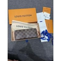 ราคา กระเป๋าสตางค์ LVแท้มือสองสภาพดี (26793159492)