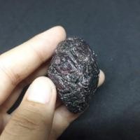 ราคา N443 โกเมน (Garnet) พลอยก้อน พลอยดิบ พลอยแท้ (1366152708)