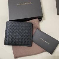 ราคา New Bottega wallet 8 cards (7849420827)