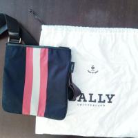 ราคา กระเป๋าสะพาย bally แท้ จากเอ้าท์เล็ทฮ่องกง (6816962577)