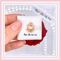 ราคา [พร้อมส่ง สินค้าแท้ ] pan.do.ra Logo & Crown O Charm (18744431031)