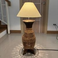 ราคา ✨ โคมไฟแฮนด์เมด ทรงแจกันไม้ไผ่สาน ✨ (41864775377)