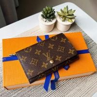ราคา Lv Tresor มือสองของแท้ค่ะ (รบกวนทั่กแชทก่อนสั่งค่ะ) (23180740158)