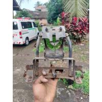 ราคา ขายึดถังหน้า Kawasaki ZX130 Zx ดั้งเดิม (45256429834)