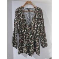 ราคา FOREVER21จั้มสูทขาสั้นแขนยาวสีเขียวลายดอกไซส์Mอก38เอว30-32สะโพก40ยาว29(งานมือสอง) (25286650031)