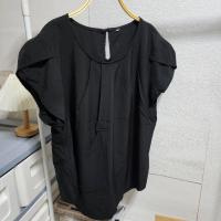 ราคา เสื้อคอกลม ทรงปล่อย แขนตุ๊กตา (26493723114)