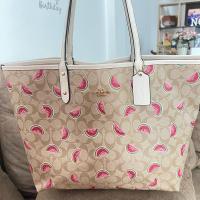 ราคา กระเป๋า Coach shopping กลับด้าน ลายแตงโม แท้ % (25544836059)