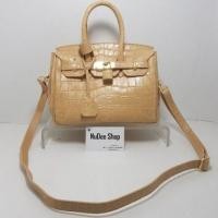 ราคา กระเป๋าถือ กระเป๋าสะพาย หนังท้องจระเข้แท้ กระเป๋าหนังจระเข้แท้ (6167432484)