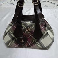 ราคา Vivienne Westwood กระเป๋าถือไม่แท้ แต่งานดีมาก (5090116690)
