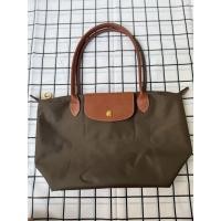 ราคา ส่งต่อ Longchamp le pliage S(m) Long สีเขียวขี้ม้า (47606763213)