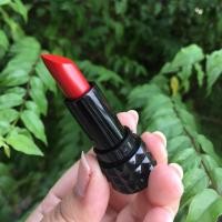 ราคา Kat Von D Studded kiss cream lipstick mini สี Underage Red(no box) (1734018131)