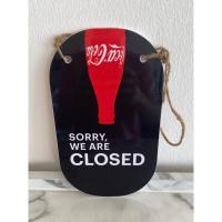ราคา ป้าย เปิด-ปิด โค้ก Hanging sign Coca Cola ขนาด 15x25 cm. ของใหม่ ไม่ผ่านการใช้งาน เพื่อสะสม (29913852169)