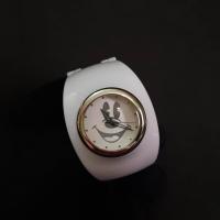 ราคา Mickey & Minnie Mouse Watch (Bangle) / Disney Store นาฬิกากำไล มิกกี้ มินนี่ ตัวเครื่องญี่ปุ่นแท้ (22262506220)