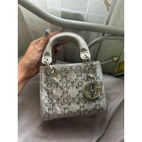 ราคา กระเป๋า Lady Dior Crystal มือสอง (40776320768)