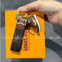 ราคา พวงกุญแจ กุญแจรถ A รองเท้าแถบหนังพรีเมี่ยม VIP Gift Point Key Ring คู่ (29508466451)