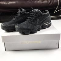 ราคา Nike Air VaporMax Flyknit มือสอง ของแท้ 100% สภาพค่อนข้างใหม่ (1469671124)