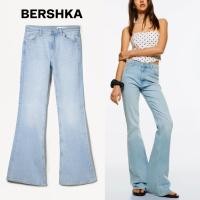ราคา Bershka กางเกงยีนส์ขาม้าทรงเข้ารูป (44751563698)